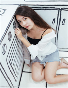 日本歪头女