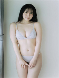 美丽小蜜桃极速影院在线播放