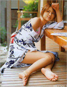 日本美女帅哥