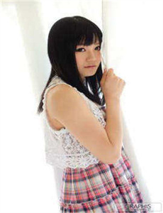 安妮·鲁尼小姐